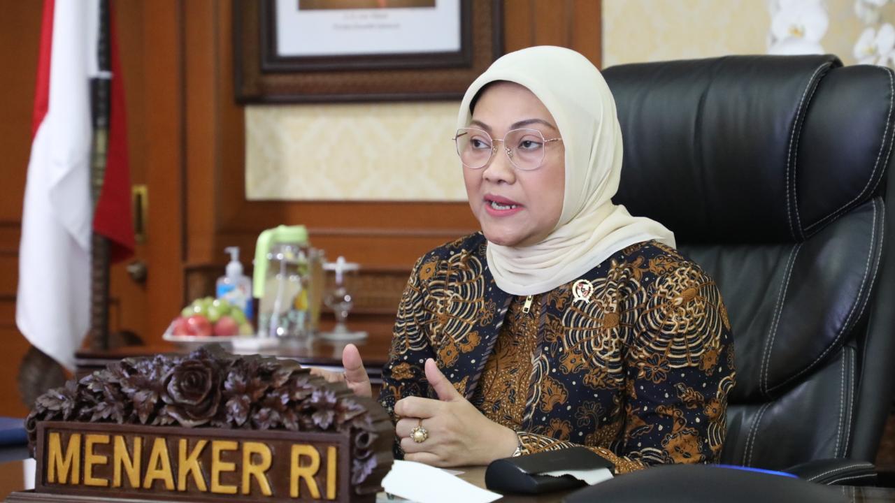 Menaker Ida Fauziyah Menyatakan Pusat Pasar Kerja Digital Beroperasi Tahun Depan