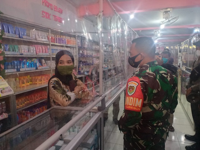 Razia PPKM Kota Cirebon, Tutup Toko Mainan, Toko Kosmetik Ngaku Jual Sembako