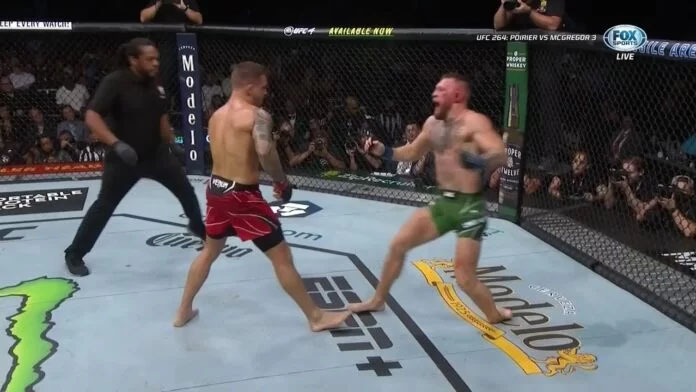 Conor McGregor Kalah Tragis, Berdarah-darah dan Patah Kaki Dihajar Dustin Poirier