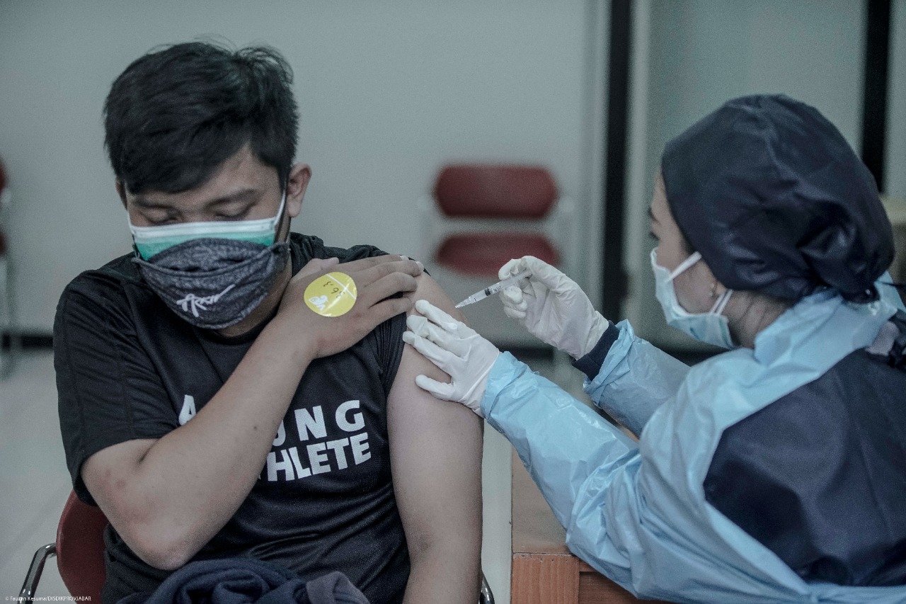 Pemdaprov Jabar Gandeng Sejumlah Stakeholder Tingkatkan Vaksinasi
