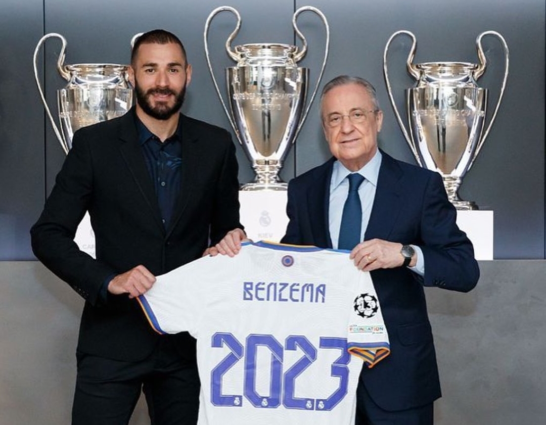 Karim Benzema Bertahan di Real Madrid Sampai 2023