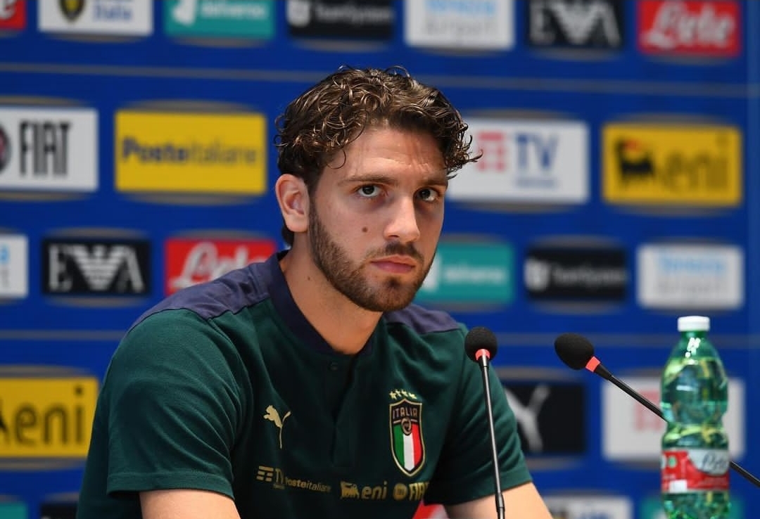 Dipinjam Juventus, Manuel Locatelli Jalani Tes Medis