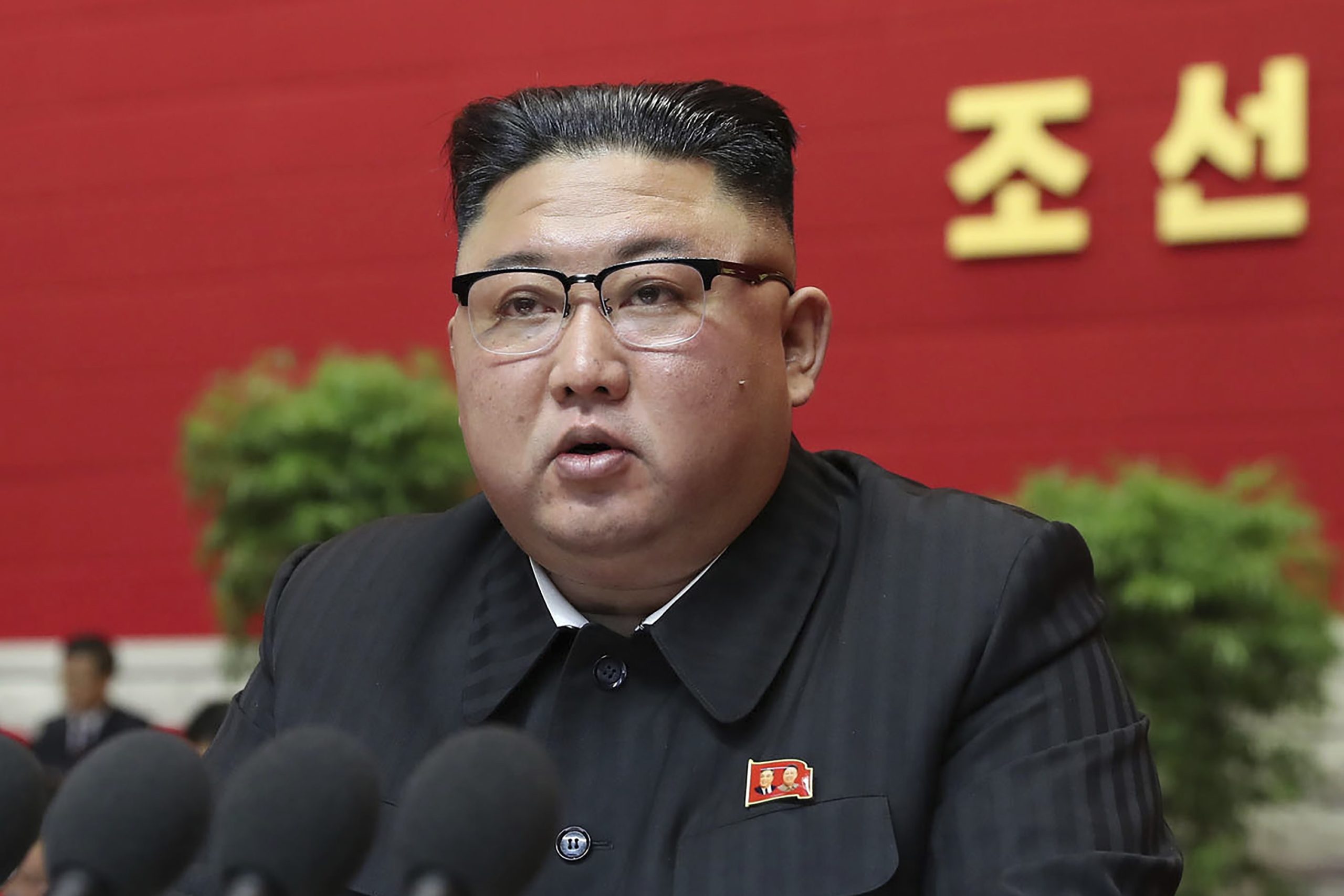 Gegara Bunga yang Disukai Mendiang Ayahnya Gagal Mekar, Kim Jong un Kirim Tukang Kebun ke Kamp Kerja Paksa