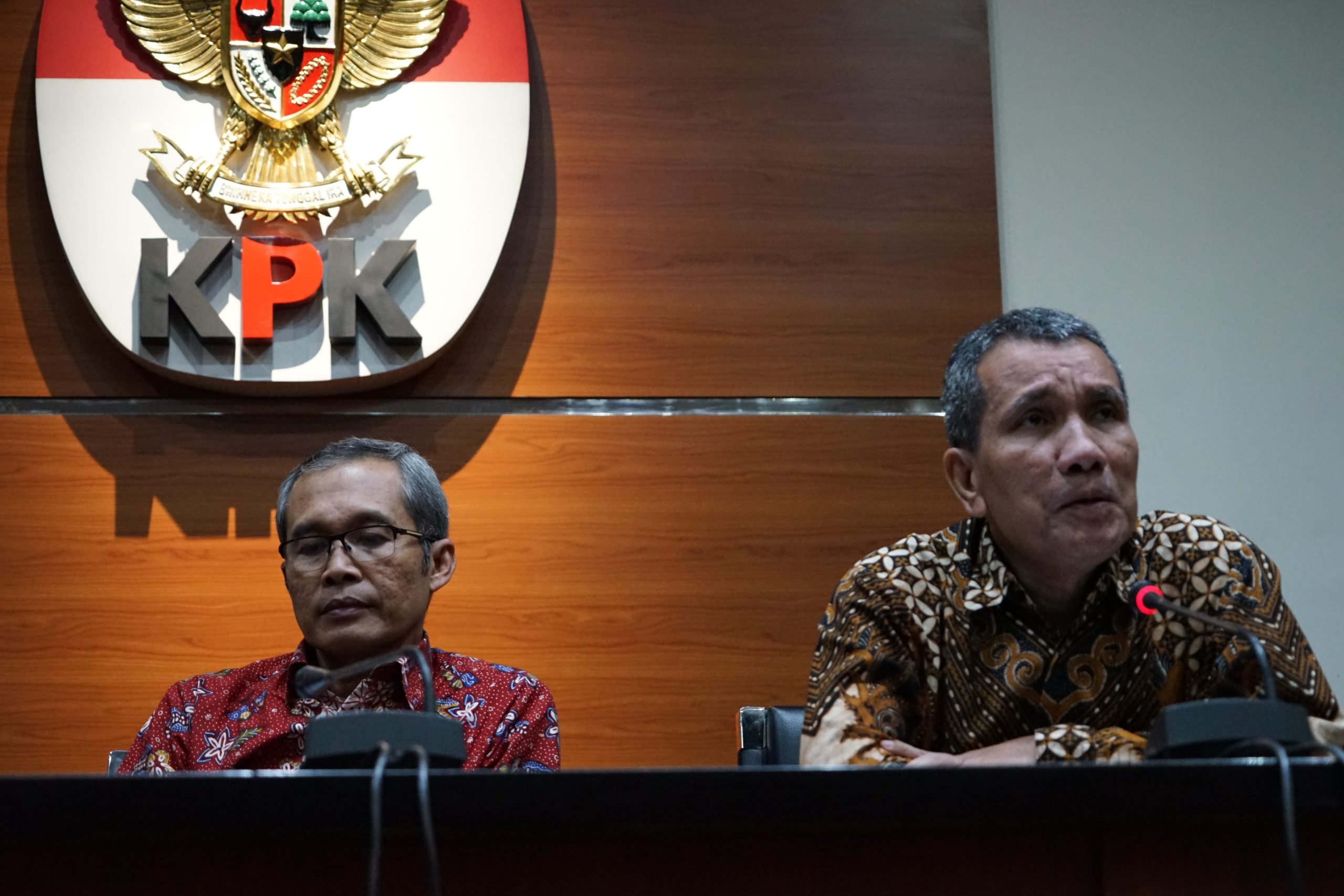 DPR Rp23 Miliar, DPRD Rp14 Miliar