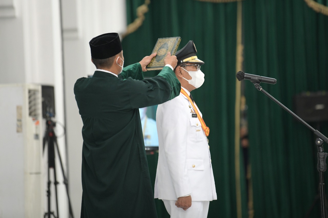 Gubernur Jabar Lantik Muhammad Yusuf sebagai Walikota Tasikmalaya Definitif