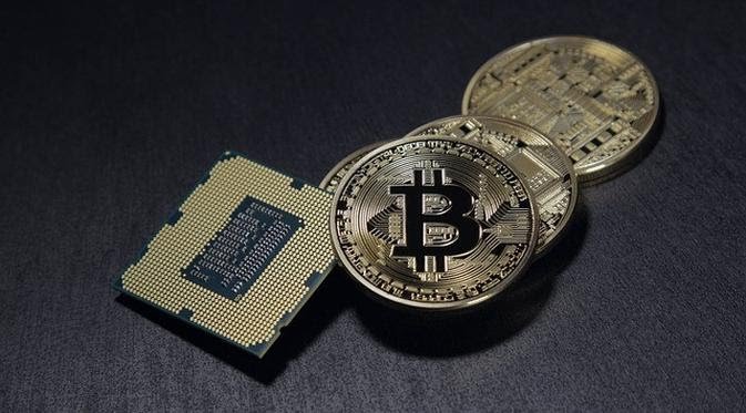 Aset Digital Bitcoin cs Melemah, Kenaikan Suku Bunga AS Jadi Penyebab…