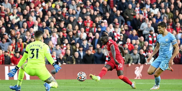 Liverpool vs Manchester City: The Reds Turun Satu Peringkat