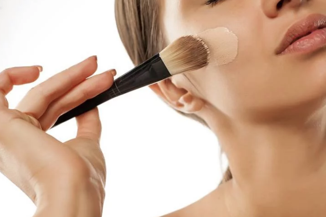 Tips Tampil Flawless Cukup Pakai Makeup