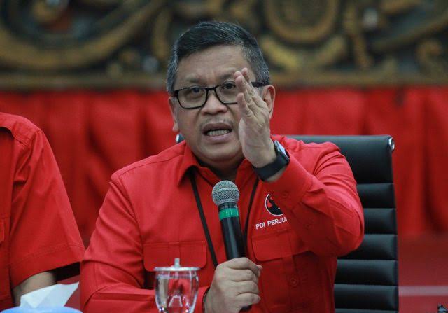 Hasto Hat-trick Sindir SBY, Ada Apa?