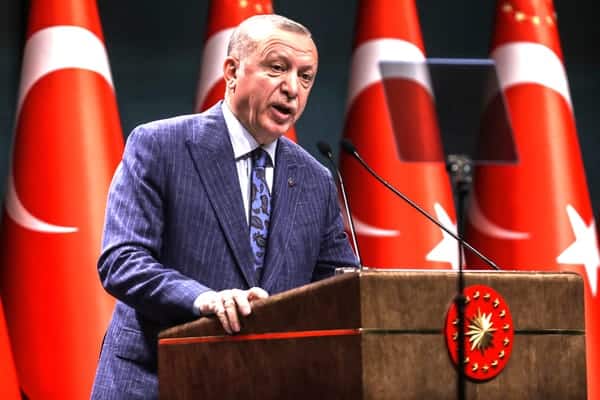 Erdogan Perintahkan Usir 10 Duta Besar Negara Barat