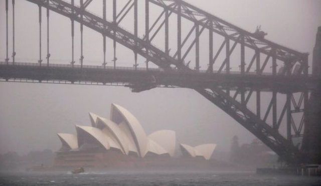 Hari Ini Sydney Dibuka Lagi