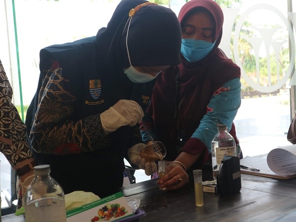 Waspada Ketumbar dan Kol Mengandung Klorin, Warga Kota Cirebon Diminta Hati-hati
