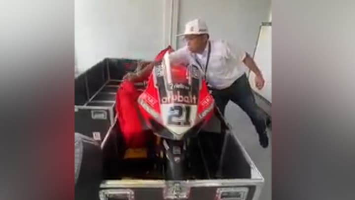 Geger Motor Superbike Di-unboxing sebelum WSBK Mandalika, Youtuber Soul Kuta Lombok Minta Maaf