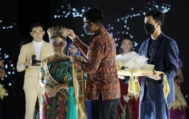 Carissa Juara Pemilihan Putri Batik Cilik Indonesia 2021, Ada Ucapan Khusus dari Sandi Uno
