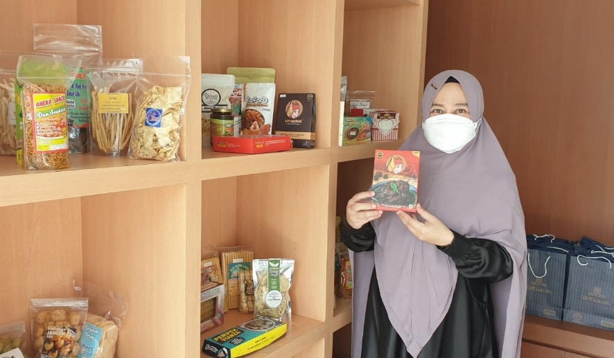 Berdayakan Pelaku UMKM, Rumah BUMN BRI di Sumatera Barat Antarkan Rendang Tembus Pasar Ekspor