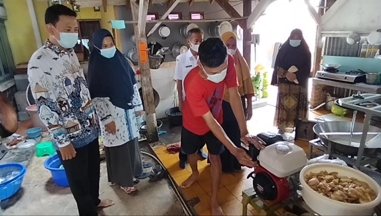 LPM UGJ Kolab dengan Kemendikbudristek Bantu UMKM di Kuningan