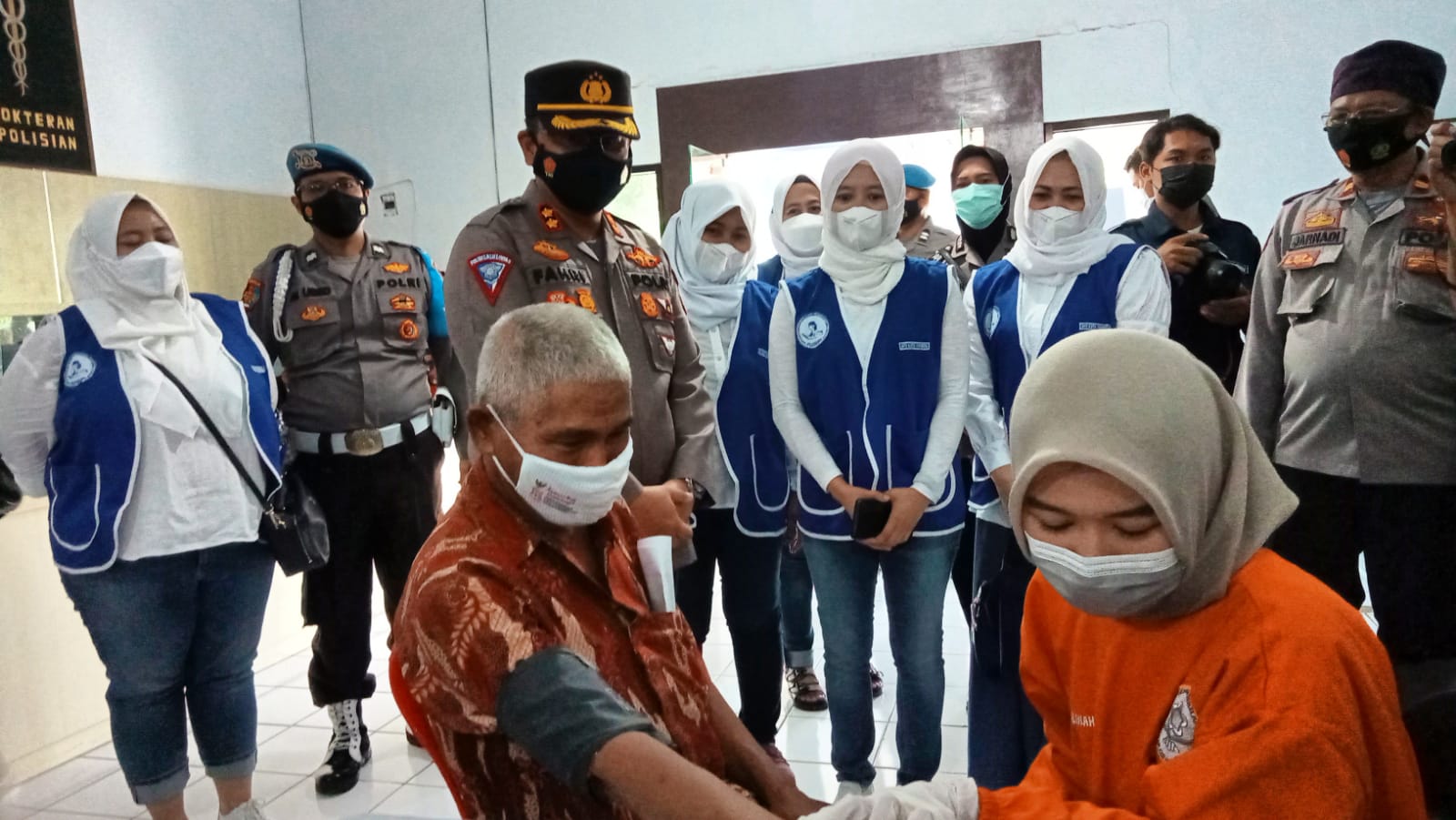 Dukung Program Vaksinasi, IWAPI Kota Cirebon: Bantu Percepat Pemulihan Ekonomi Nasional