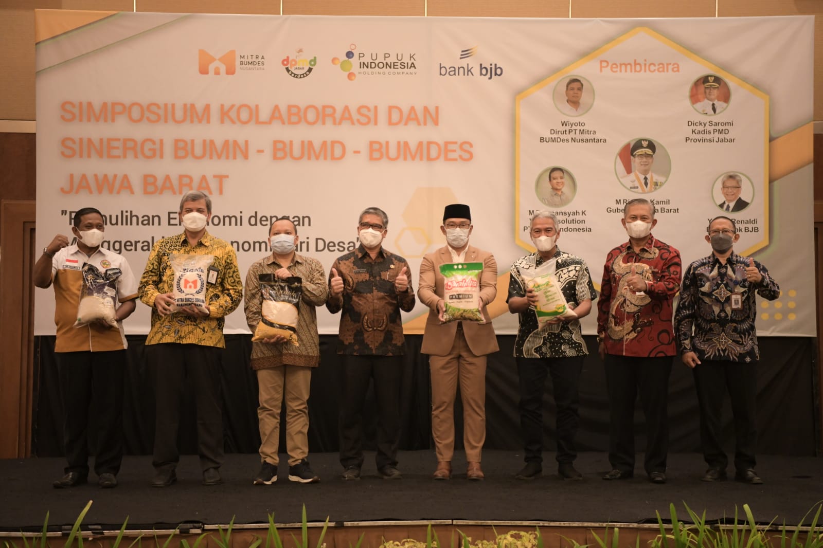 Ingin Ekonomi Jawa Barat Maju, Ridwan Kamil: 2023 Targetkan Semua Desa Punya BUMDes
