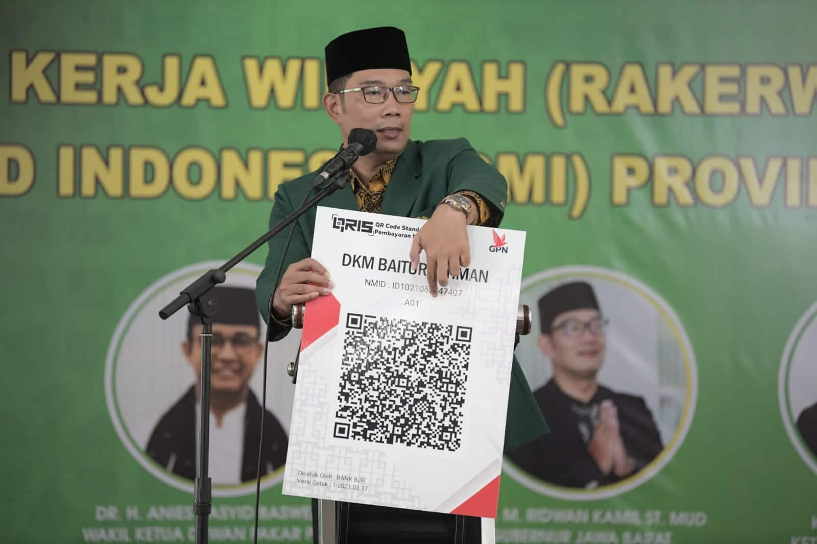 Sekarang Eranya Digital, Ridwan Kamil Minta QRIS Ada di Masjid
