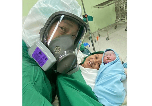 Viral Bayi Kembar Beda 6 Tahun, Lahir dari Embrio yang Dibekukan