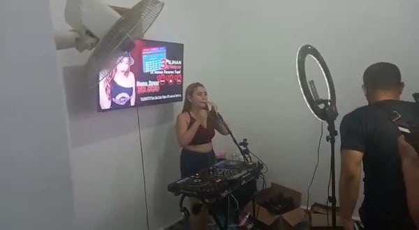 DJ Seksi Sandra Arimbi Promosi Judi Online, Ditangkap Polisi Saat Live Streaming