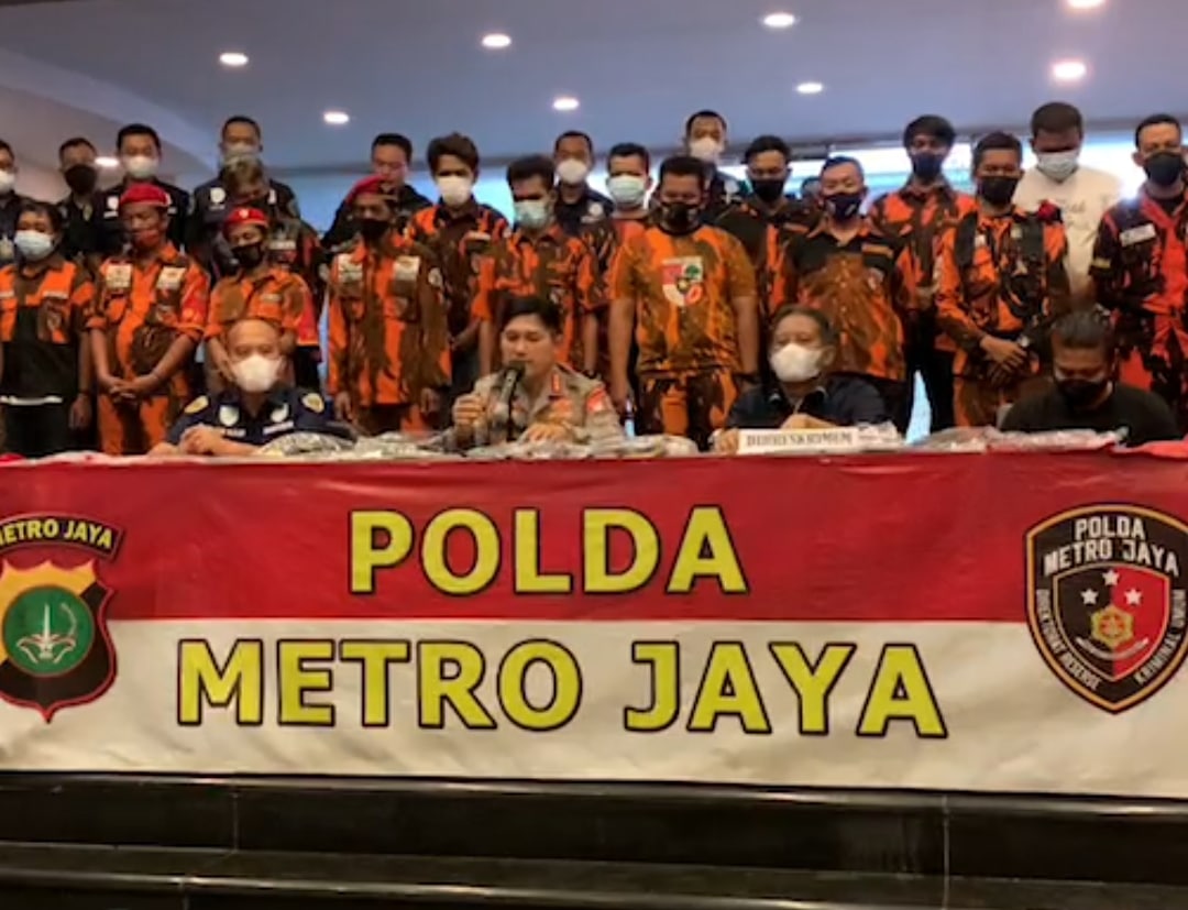 Polda Metro Jaya Tetapkan 15 Orang Tersangka Penyerangan Polisi Saat Demo di Gedung DPR/MPR