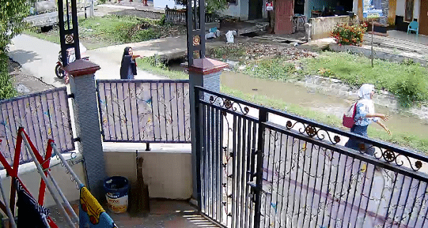 Pencurian HP Siswa SMP di Ciwaringin Terekam CCTV, Pelaku Pura-pura Tanya Alamat
