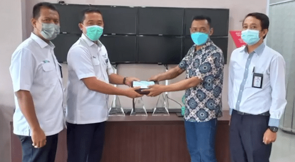 Cek Rp35,9 M Dikembalikan, Pemilik Berterima Kasih ke Cleaning Service Halimah: Nanti Allah yang Membalas