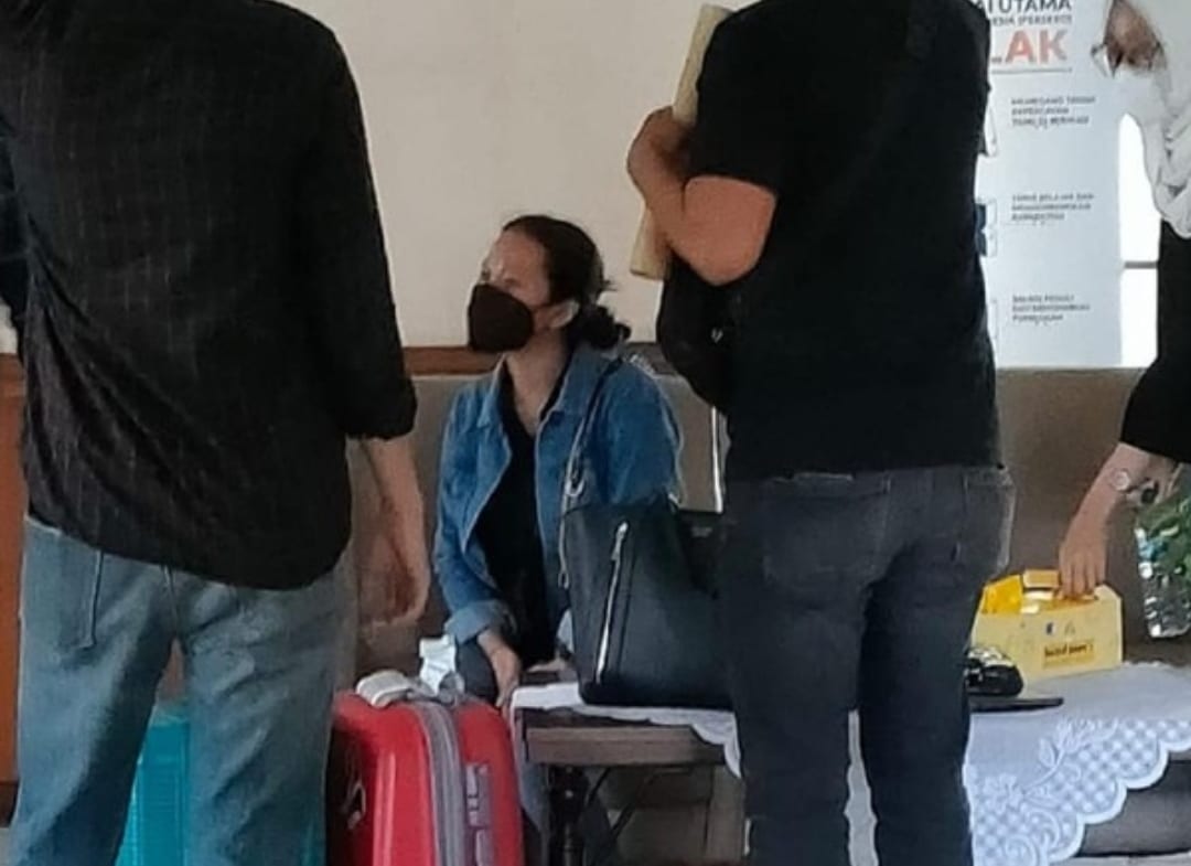 Penampakan Siskaeee Wanita yang Pamer Payudara di Bandara YIA, saat Ditangkap Polisi