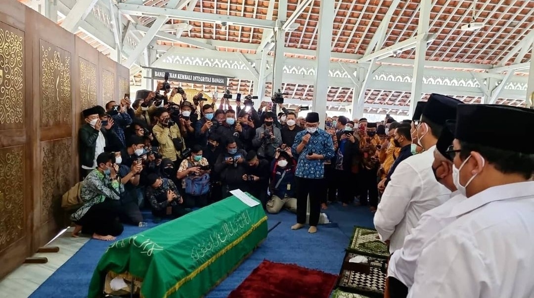 Malam Ini, Wali Kota Bandung Oded M Danial Dimakamkan