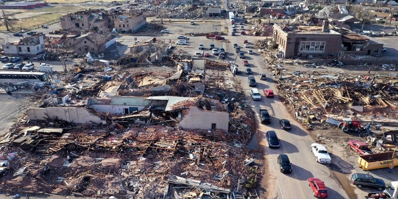 Puluhan Orang Tewas dan Ratusan Lainnya Hilang Diterjang Tornado di Kentucky