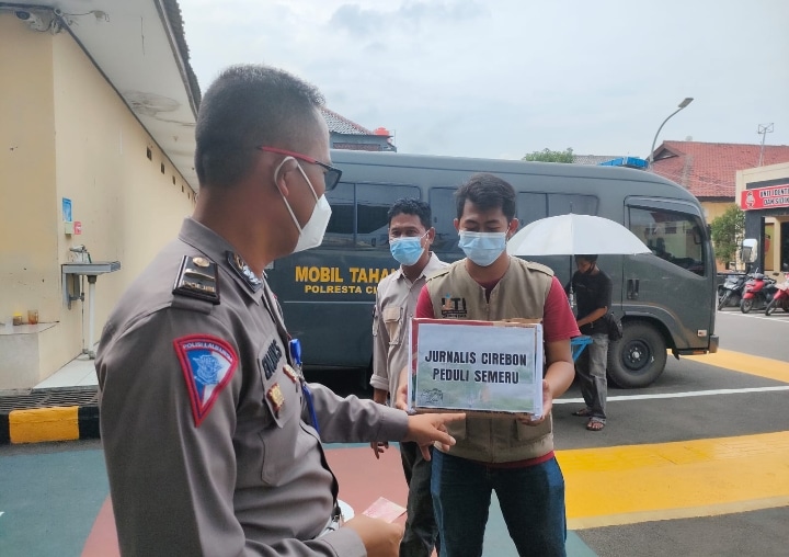 Peduli, Jurnalis Cirebon Galang Dana untuk Bantu Korban Erupsi Gunung Semeru