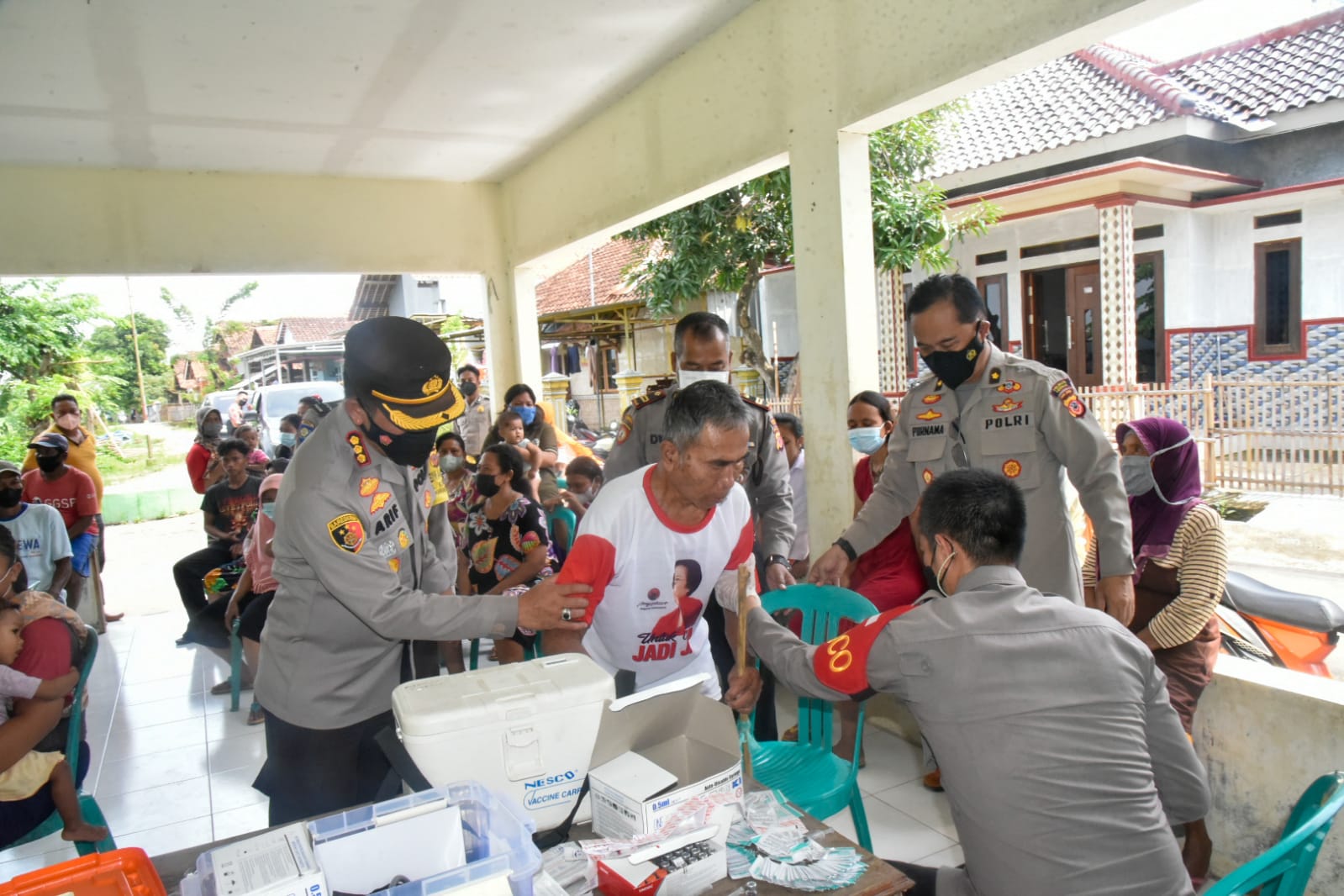 Monitoring Vaksinasi Covid-19, Kapolresta Cirebon: Prokes Selalu Diterapkan Setiap Saat