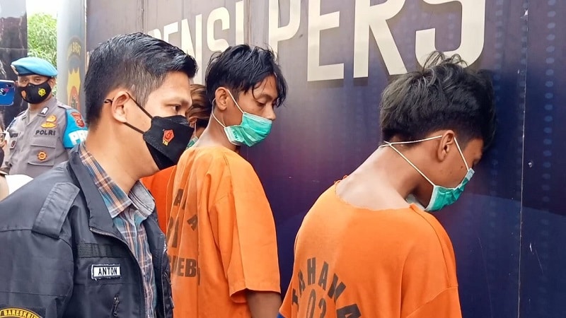 Pengakuan Tersangka Pemerkosaan Bergilir di Klangenan: Dia Datang sendiri, Kita Semua pada Mabuk