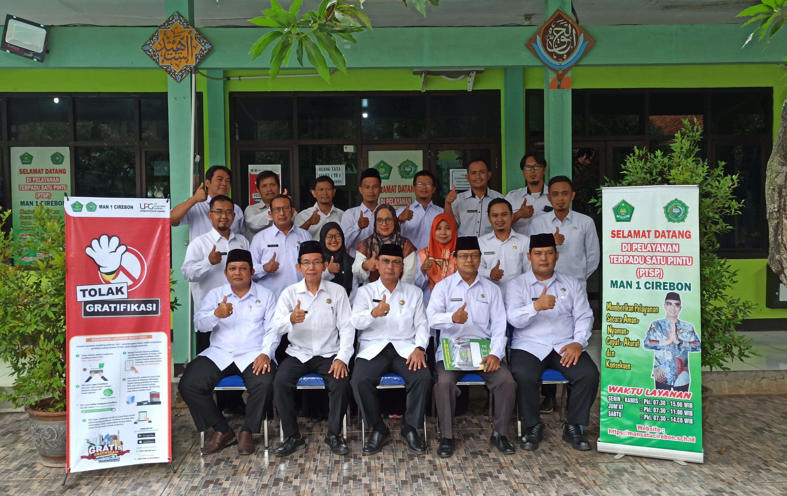 MAN 1 Cirebon Pilot Project Zona Integritas