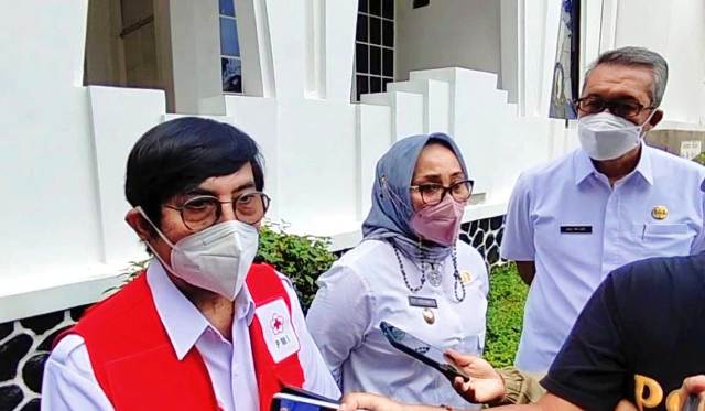 Terkait Joki Vaksin, Begini Tanggapan Ketua IDI Kota Cirebon