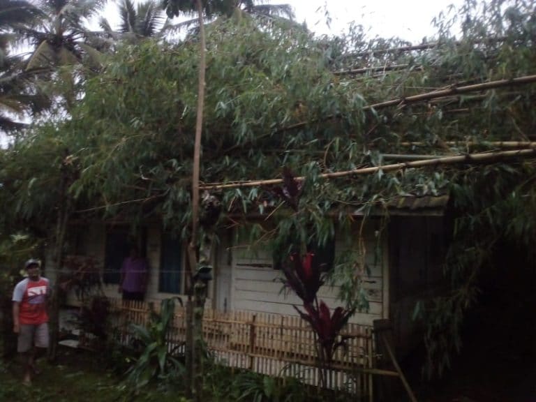 Dampak Angin Puting Beliung, 6 Rumah Rusak di Desa Kertajaya Garut