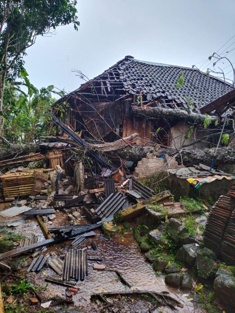 Rumah Warga di Empat Desa Rusak,  Diterjang Angin Kencang