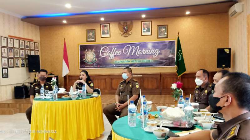 Santriwati Dicabuli dan Disetubuhi Oknum Guru Ngaji Asal Brebes di Cirebon, Diming-imingi Main Wifi Gratis