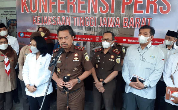 Sidang Herry Wirawan Sedang Berlangsung di PN Bandung, Ada Tiga Saksi yang Dihadirkan