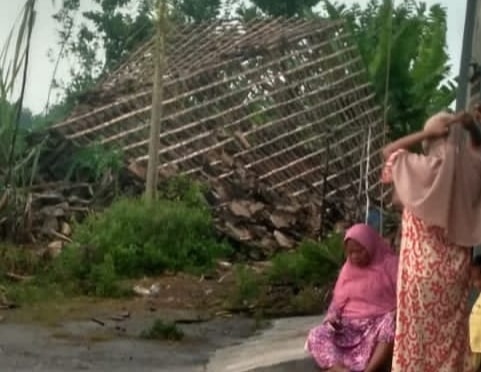 Gegesik Diterjang Angin Kencang, Rumah Warga Rusak, BPBD: Bukan Puting Beliung