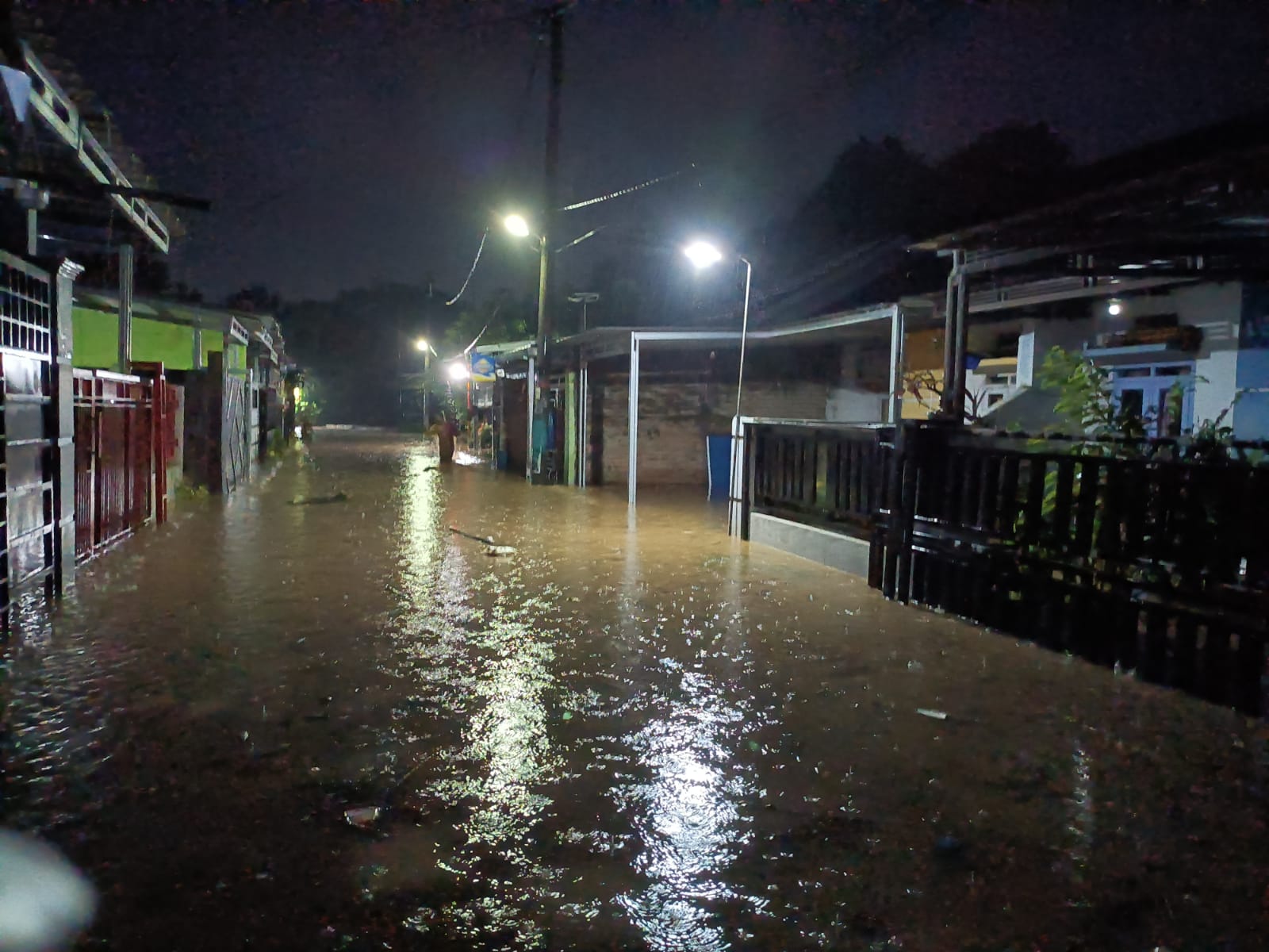Berpeluang Turun Hujan Hari Ini dan Besok, BNPB Himbau Warga Kab Cirebon Siaga Banjir