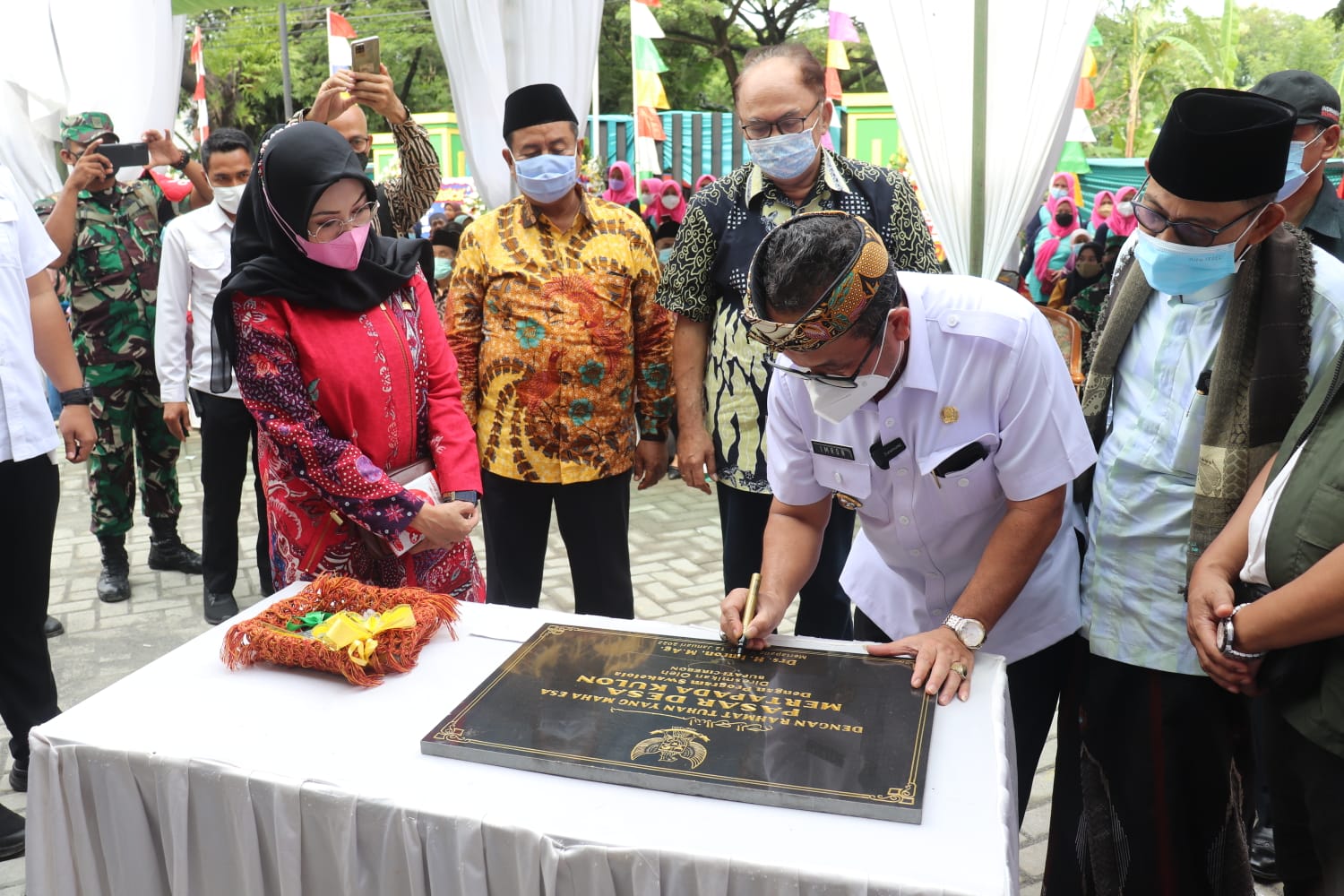 Bupati Imron Inginkan Pasar Desa Mertapada Wetan jadi Rujukan Pembeli