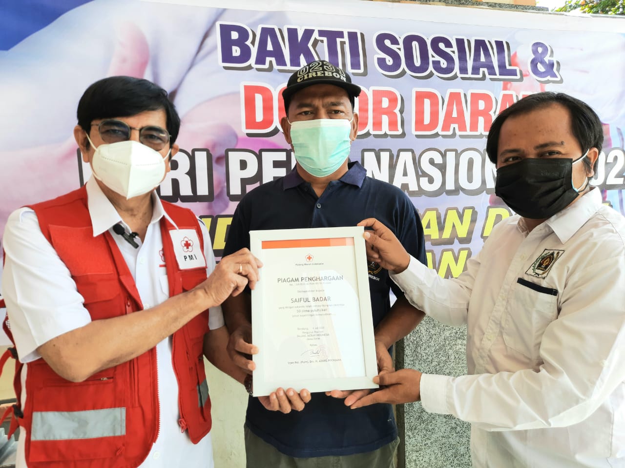 Sambut HPN 2022, PWI Gelar Aksi Donor Darah, Wakil Ketua DPRD Kota Cirebon: Luar Biasa