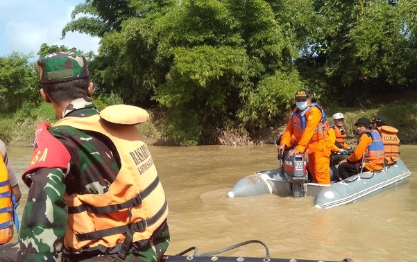Pencarian Anak Tenggelam di Sungai Cisanggarung Hari Kedua Belum Ditemukan