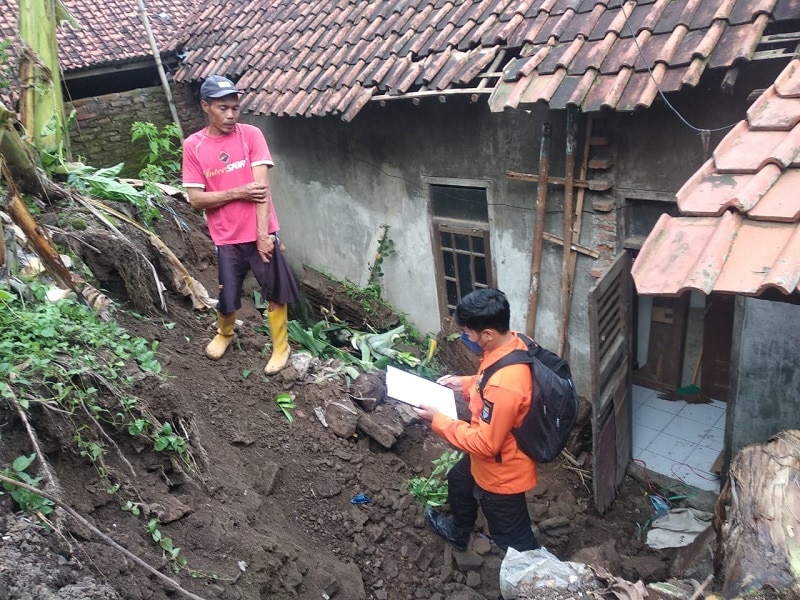 Longsor di Kota Cirebon, Terjadi di Sumurwuni, 1 Rumah Warga Jadi Korban