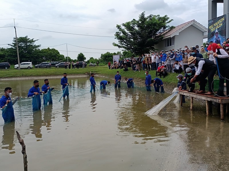 Panen Ikan dan Udang, Ridwan Kamil Puji SMKN 1 Mundu