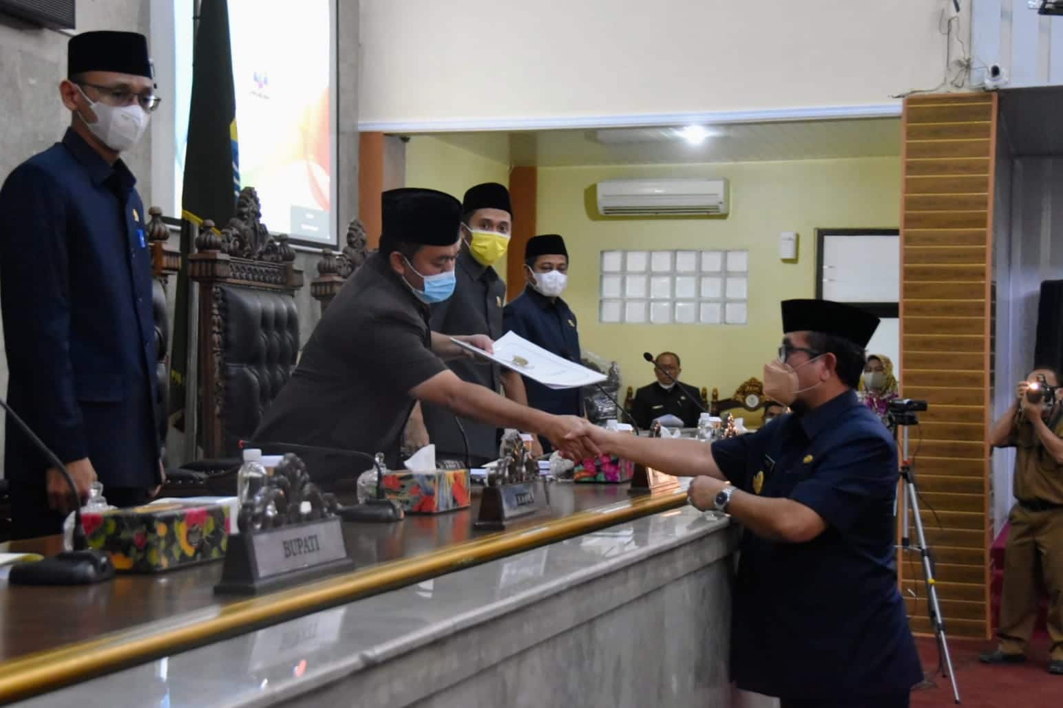 Genjot PAD, Kabupaten Cirebon Buat Perda Tentang Retribusi Tenaga Kerja Asing