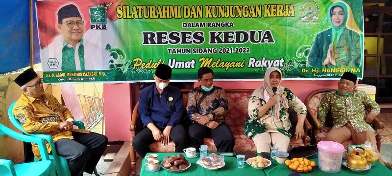 Reses Anggota DPRD Kabupaten Cirebon Hanifah, Terima Keluhan Parkir Liar