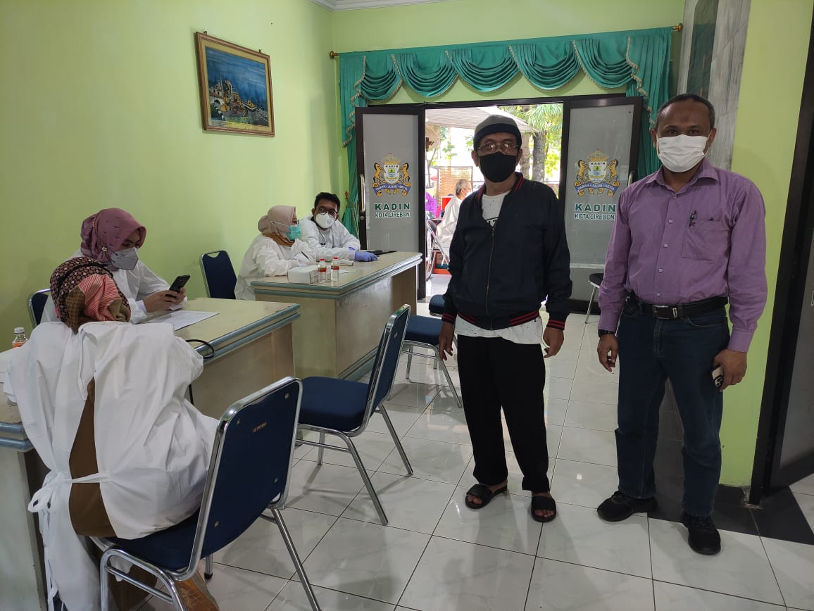 <strong>Bantu Pemerintah, Kadin Kota Cirebon Gelar Vaksinasi Booster</strong>